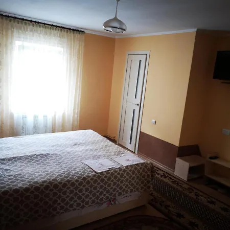 Anzhelika Séjour chez l'habitant *